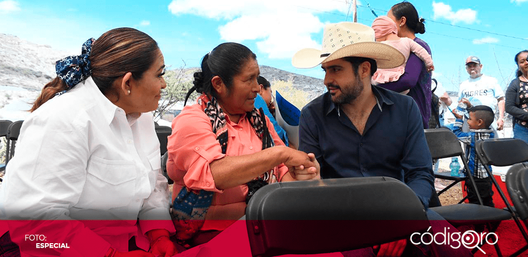 Sedesoq entrega obra social en Tolimán
