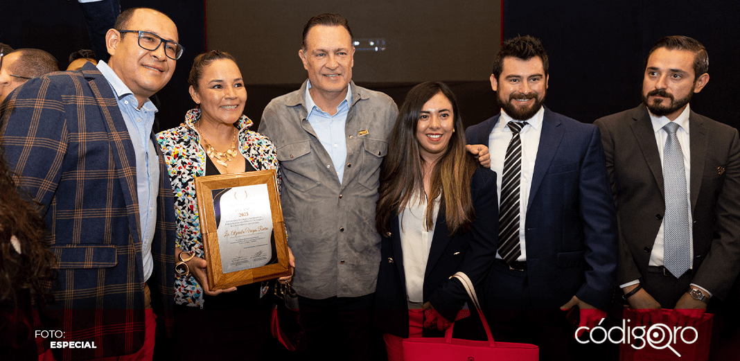 Reconocen a Profesionistas del Año 2023 en SJR