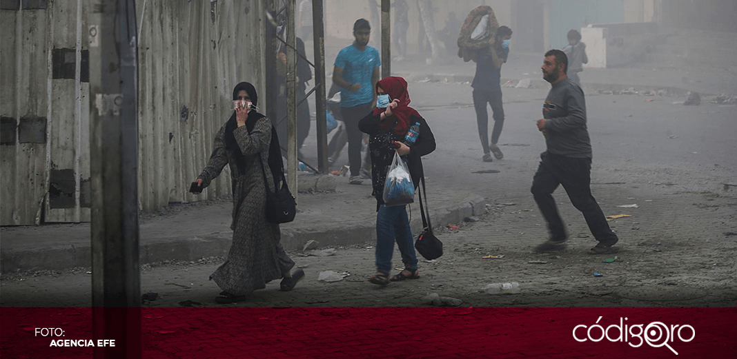 Más de 50 mil palestinos huyen del norte de Gaza
