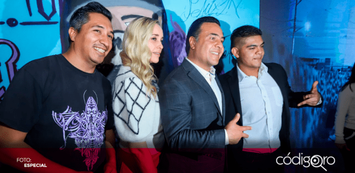 El alcalde del municipio de Querétaro, Luis Bernardo Nava Guerrero, asistió al estreno del documental 