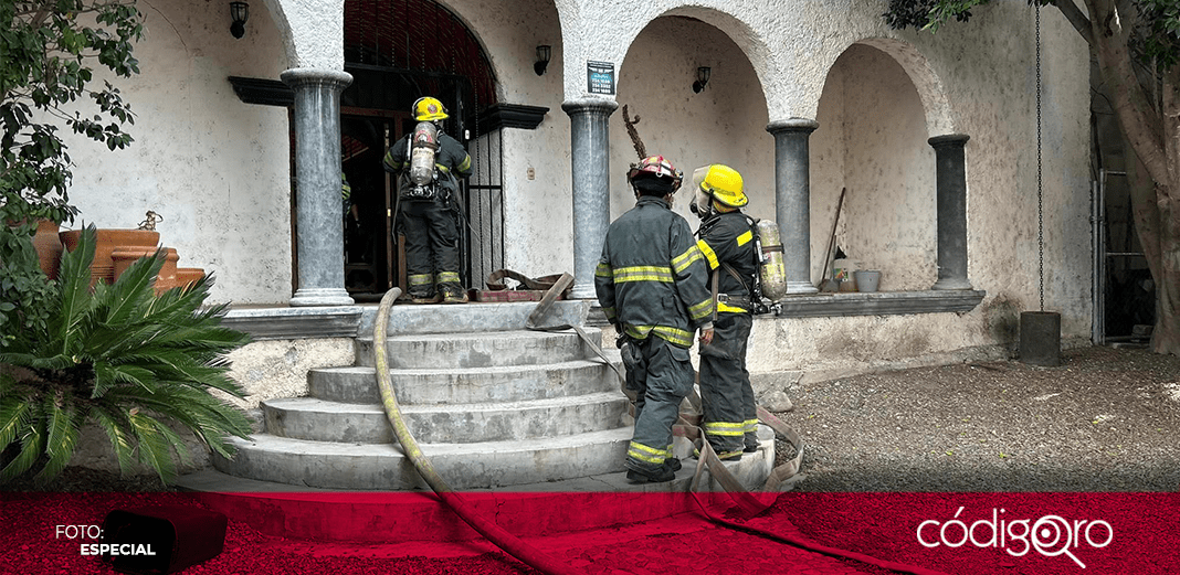 Controlan incendio en una vivienda de Juriquilla