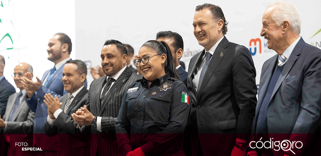 Kuri encabeza premiación al Policía del Año 2023