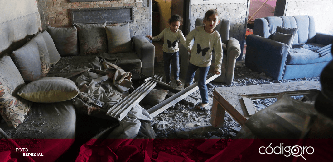 Los muertos en Gaza por ataques israelíes se acercan a 17 mil; 70 % son mujeres y niños