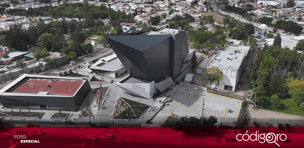 Supervisan trabajos del nuevo complejo de Seguridad Ciudadana