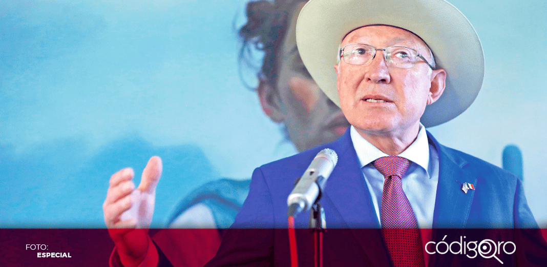 Embajador niega que armas decomisadas en México a criminales sean del Ejército de EUA