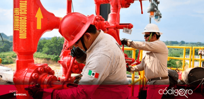 El presidente negó que Pemex pretenda reducir en un 46% la exportación de petroleo, para destinarlo a la refinación nacional