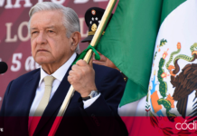 López Obrador encabezó la ceremonia por los 162 años de la Batalla de Puebla. Foto: Agencia EFE