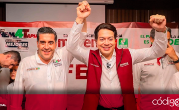 El líder nacional de Morena, Mario Delgado, respaldo al candidato a la presidencia municipal de Querétaro, Chema Tapia. Foto: Especial