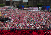 El gobernante mexicano se refirió así a la “Marea rosa”, concentración de miles de mexicanos que el domingo en la mañana se congregaron en el Zócalo de la Ciudad de México