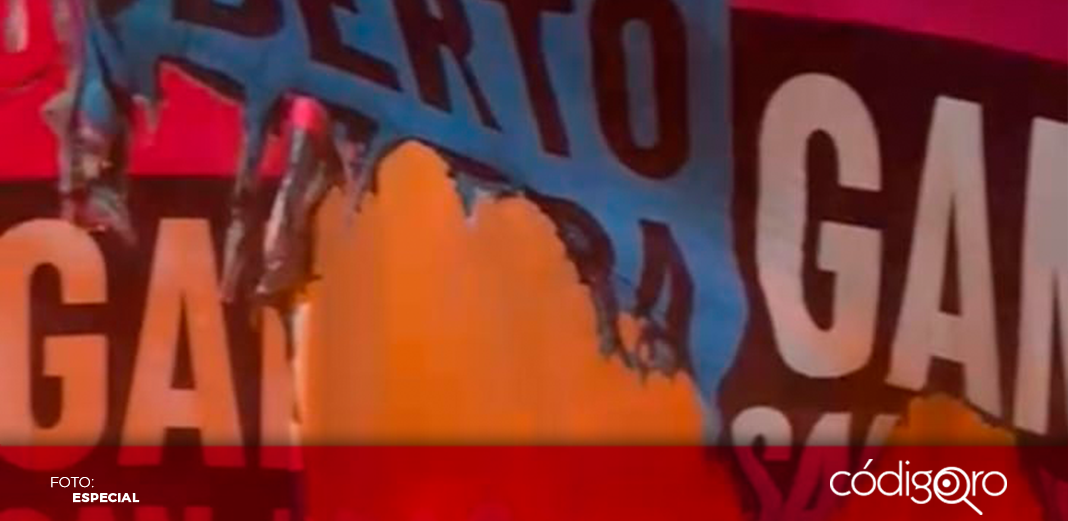 Incendian equipo de perifoneo de Roberto Cabrera