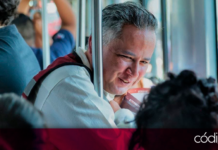 Santiago Nieto recorrió la ciudad de Querétaro en transporte público para conocer las necesidades de los usuarios