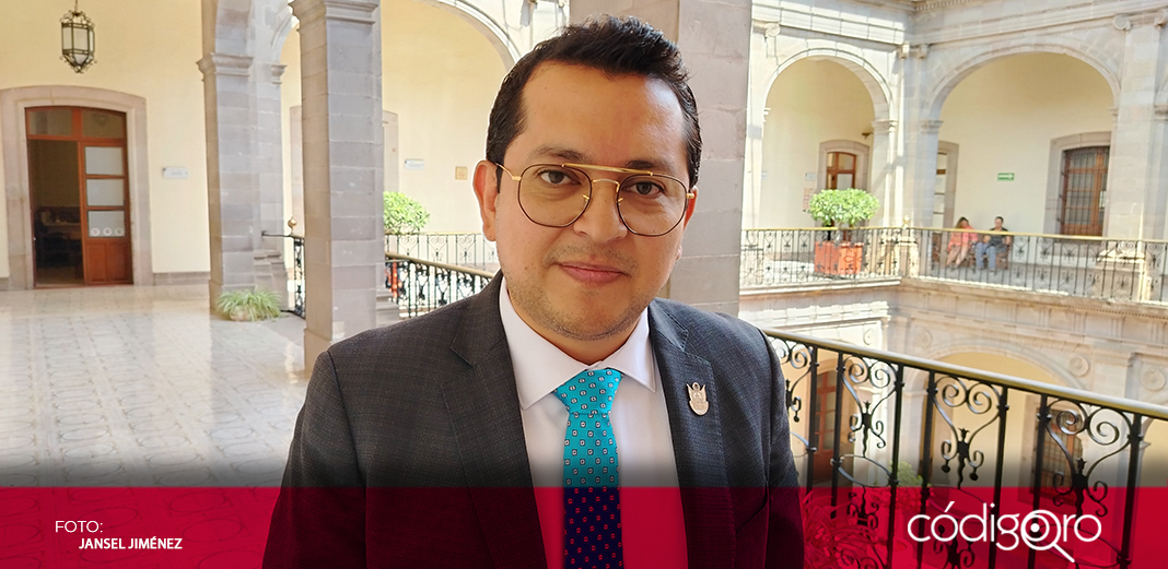 El CV debe ser solo de una hoja: funcionario aconseja cómo conseguir empleo