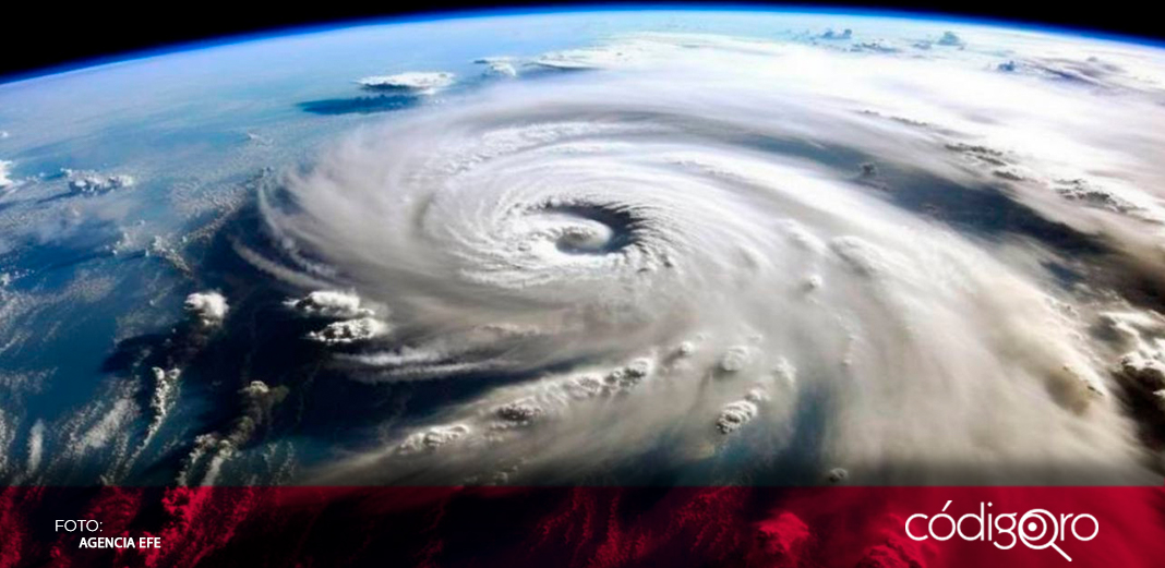 Beryl se debilita a categoría 2 en camino a México y no se descarta su paso por EUA