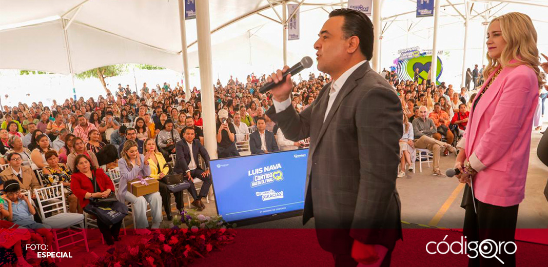 Nava encabeza graduación de séptima generación de “Con Ellas”