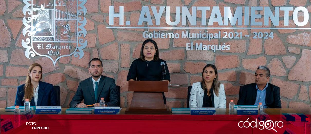 Entrega alcaldesa de El Marqués tercer informe