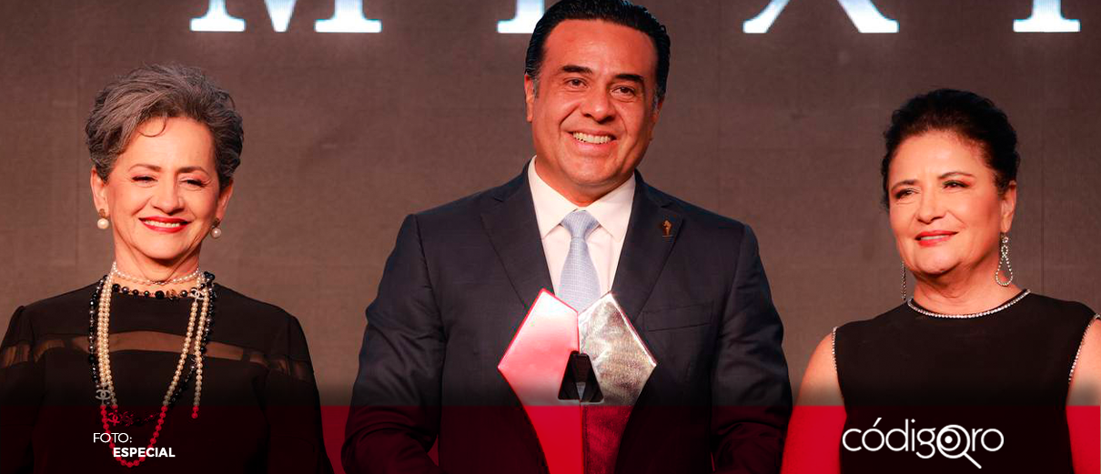 Nava recibe premio por el Centro de Innovación y Tecnología Creativa, BLOQUE