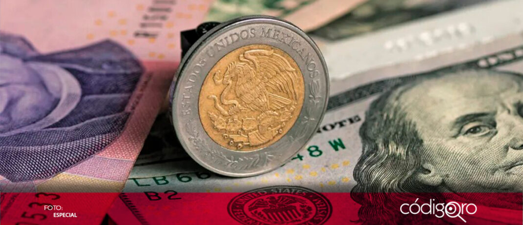 El peso arranca la semana con pérdida de 28.99 centavos, equivalente a 1.52%; esto, debido al fortalecimiento del dólar y la aversión al riesgo entre los inversionistas por posibles efectos de la reforma judicial