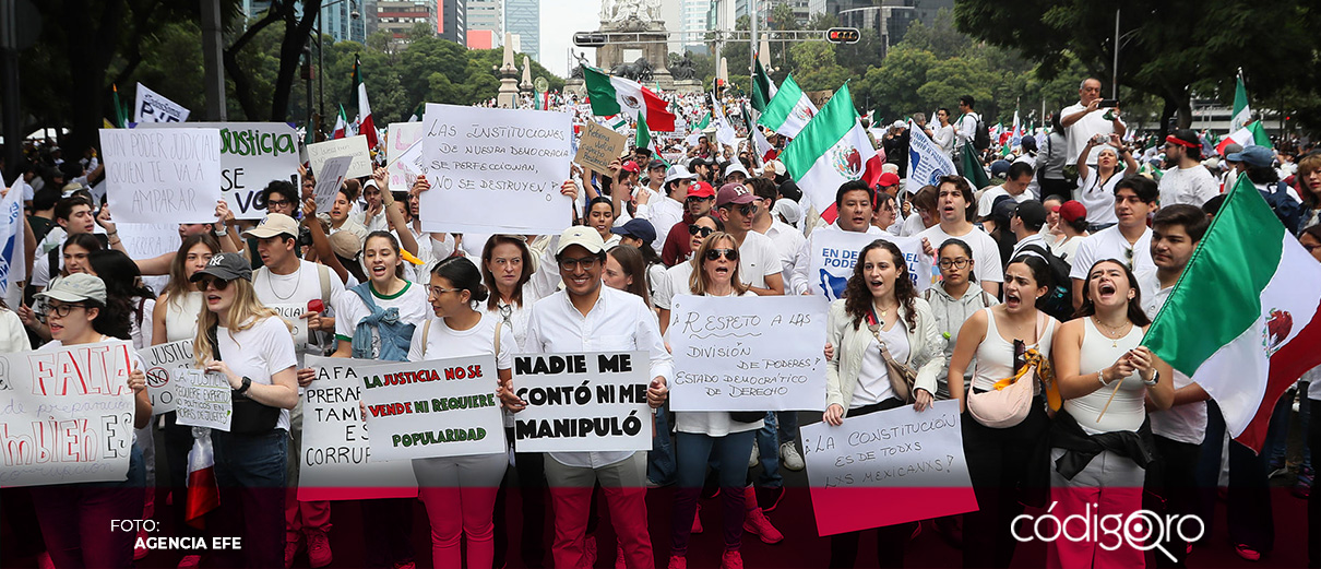 Estudiantes de Derecho marchan contra la reforma judicial