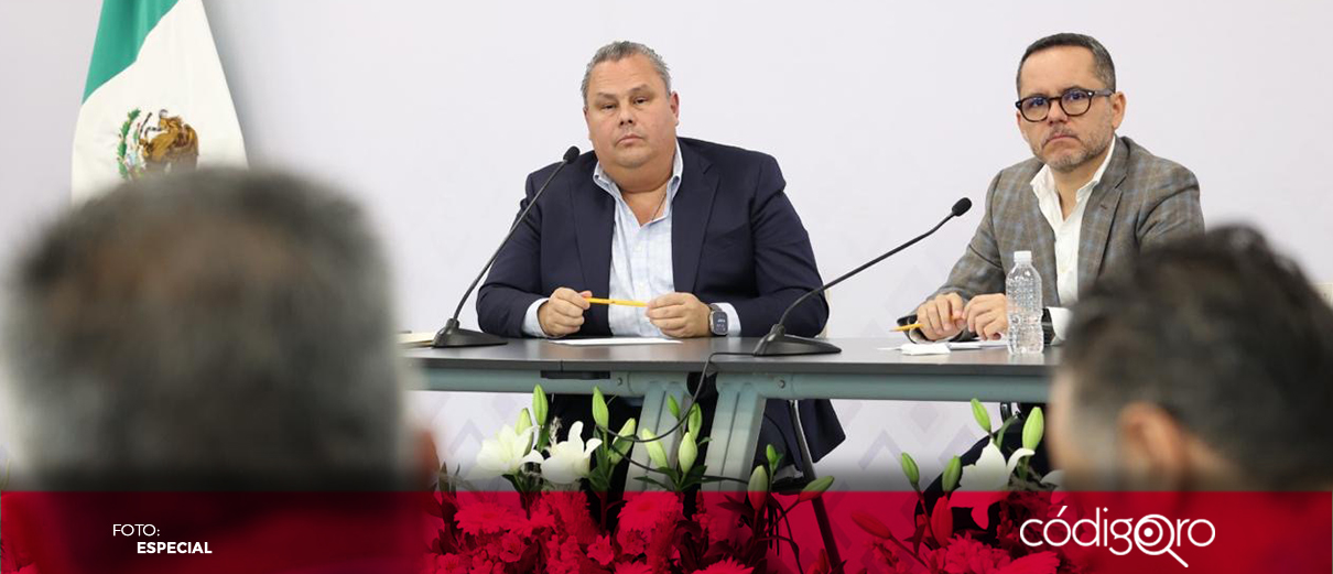 Comparece titular de AMEQ ante diputados locales
