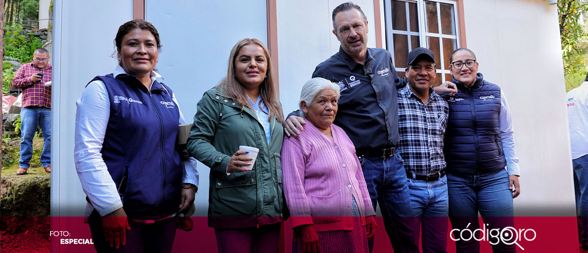Gobernador entrega acciones de vivienda en Pinal de Amoles