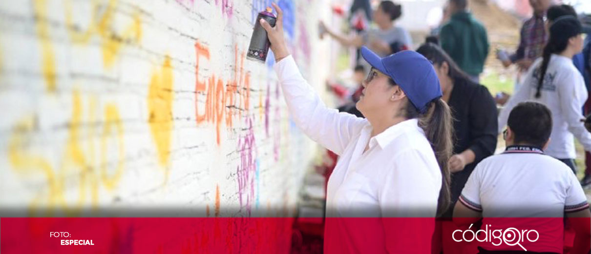 Supervisa titular de SEDESOQ Mural del Diálogo en San Juan del Río