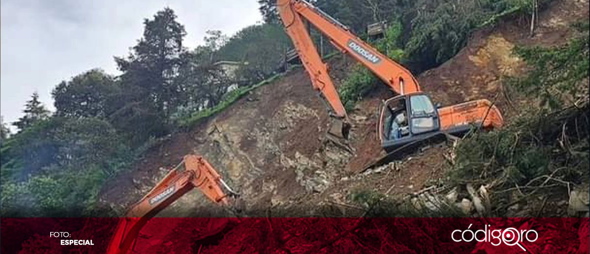 Continúan labores para retiro de material en Pinal de Amoles