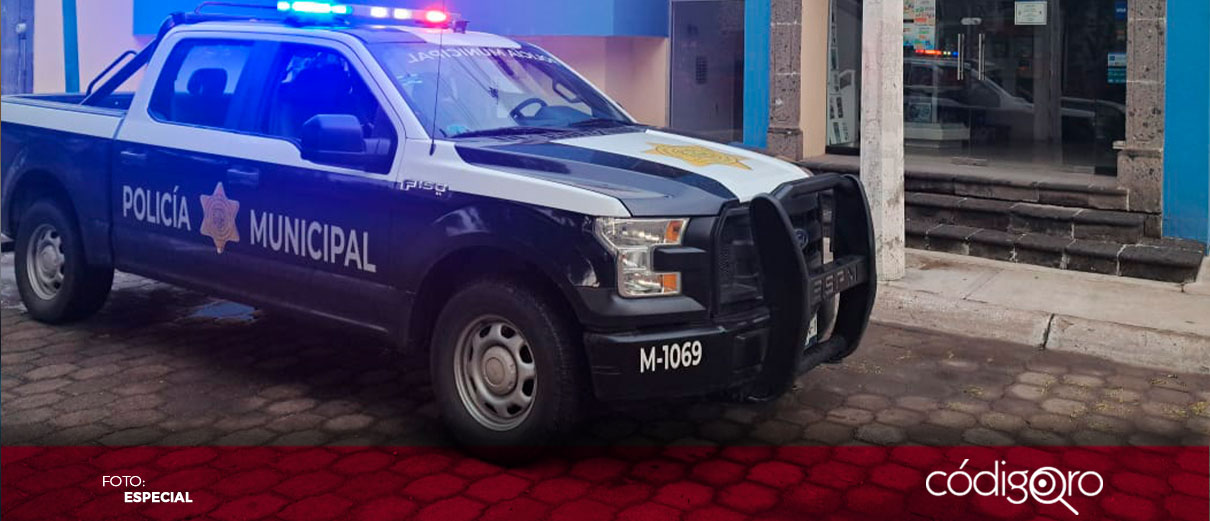 Hallan a hombre sin vida en vehículo en Jurica