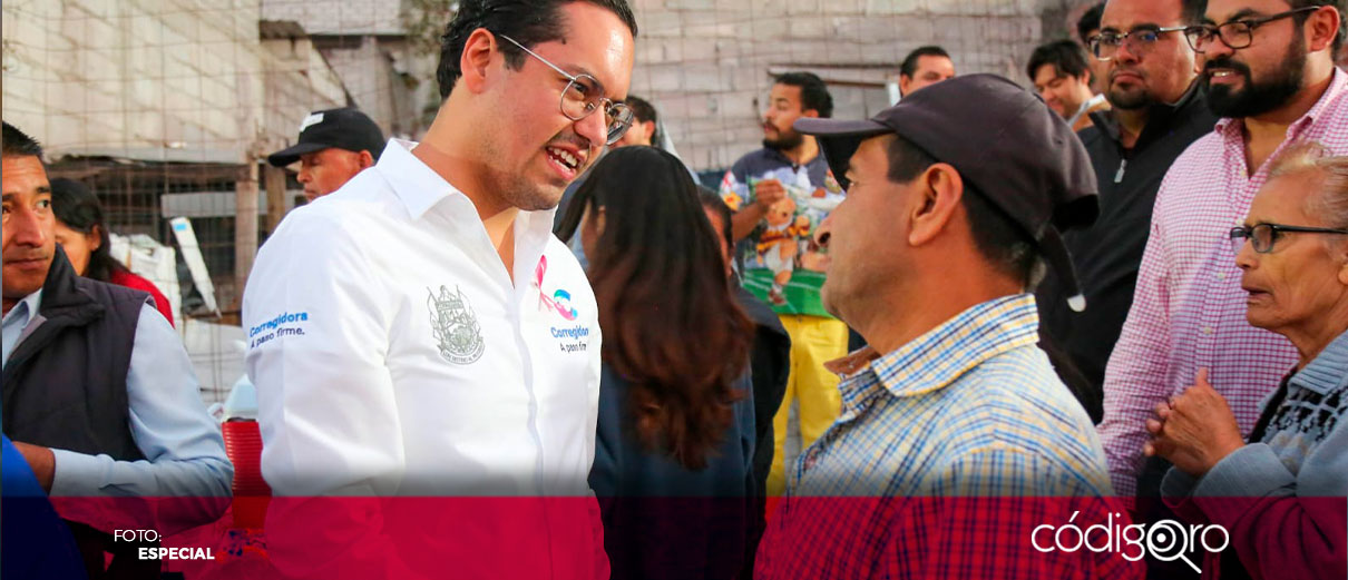 Entrega Chepe Guerrero urbanización de calles en La Negreta