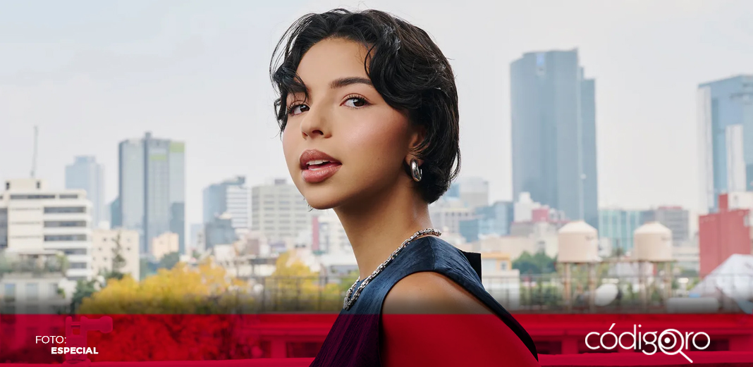 Ángela Aguilar es la mujer del 2024