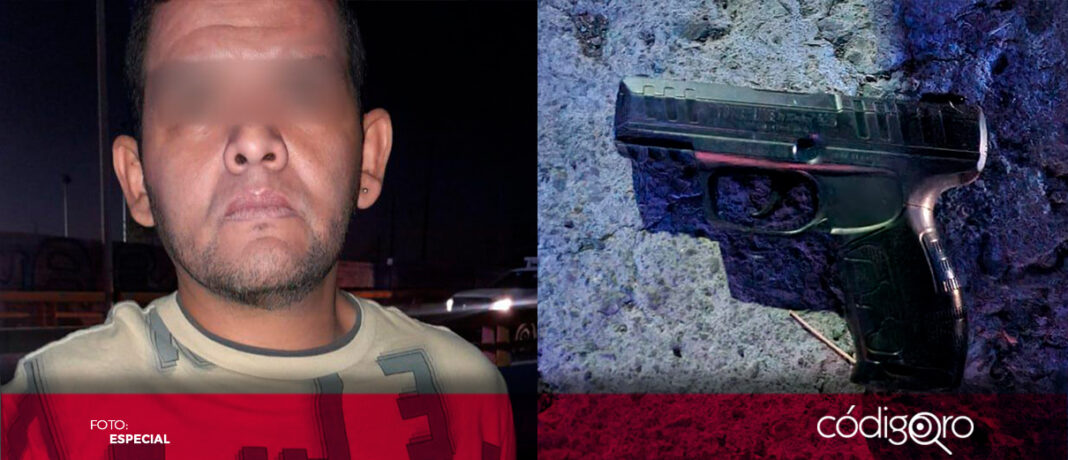 En un recorrido de seguridad sobre 5 de Febrero a la altura de Benito Juárez, en el municipio de Querétaro, elementos de Poes frustraron robo a transeúnte y detuvieron al presunto responsable
