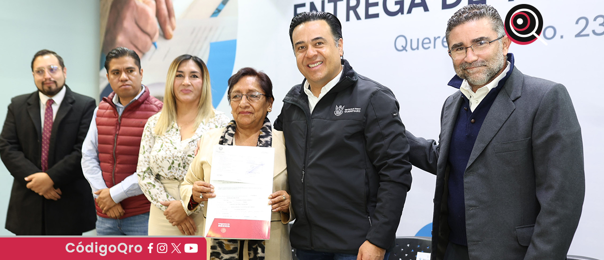 Entregan 142 títulos de propiedad en Querétaro