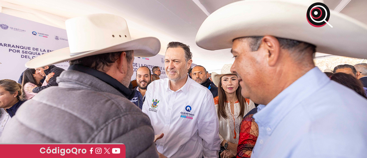 Kuri encabeza entrega de apoyos a productores del campo