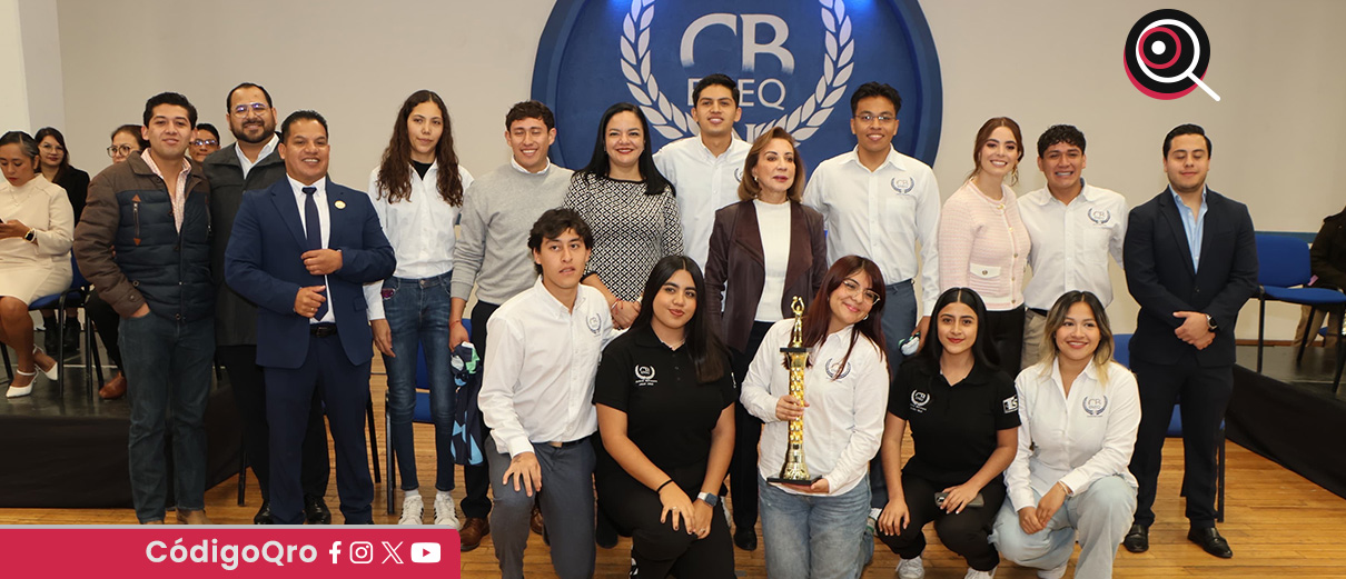 Reconocen labor de Escuela Normal del Estado de Querétaro