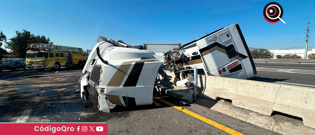 Accidente en la carretera Querétaro-San Luis Potosí provoca carga vial