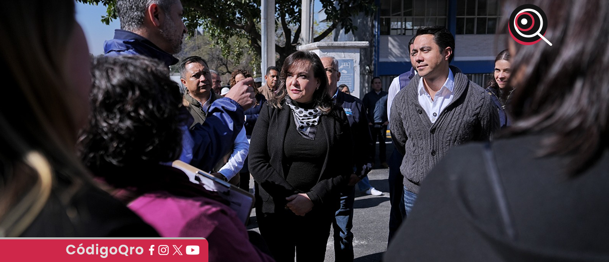 Rehabilitan carpeta asfáltica de estacionamiento de la UAQ