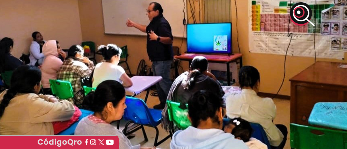 Imparten conferencias sobre salud mental en Pinal de Amoles