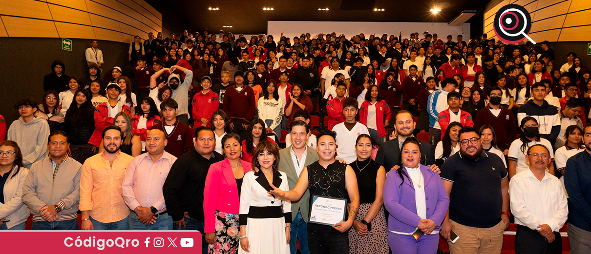 La educación es la clave para el desarrollo de El Marqués: Monsalvo