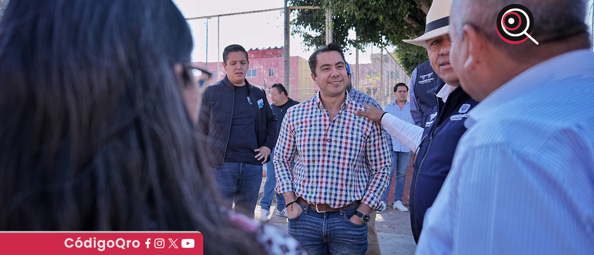 Felifer se reúne con vecinos de la colonia Josefa Ortiz de Domínguez