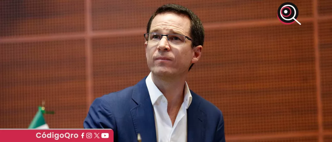Ricardo Anaya, coordinador del grupo parlamentario del PAN en el Senado, advirtió que si se confirman los aranceles del 25%, será devastador para las familias mexicanas; por ello, insistió en una reunión parlamentaria urgente entre México y EUA. Foto: Especial