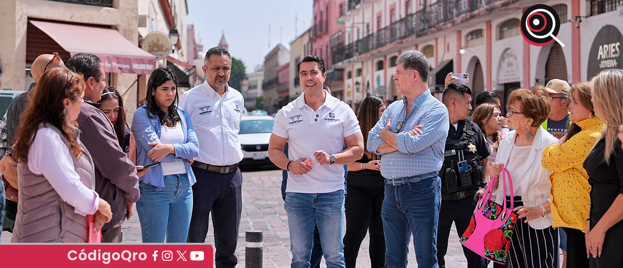 Felifer entrega rehabilitación de banquetas en Centro Histórico