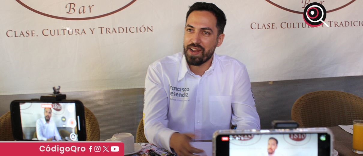 Francisco Reséndiz presenta candidatura a juez federal laboral