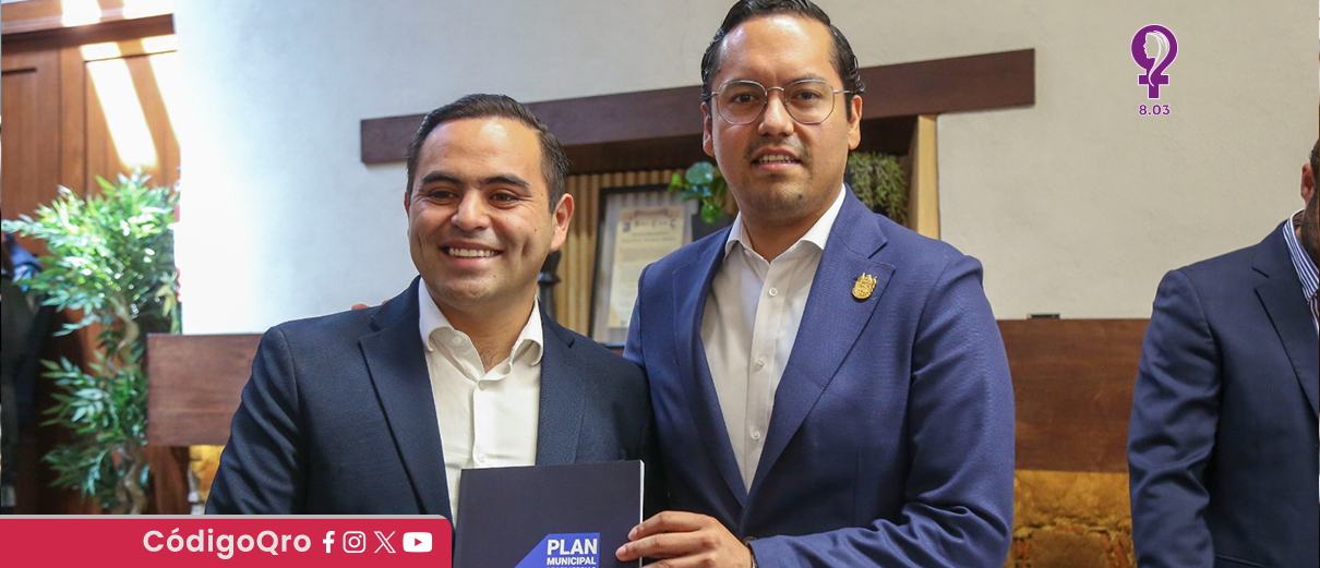 Corregidora entrega su Plan Municipal de Desarrollo