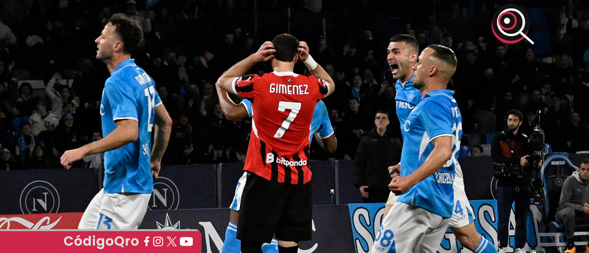 Santiago Giménez falla penal en derrota ante el Napoli
