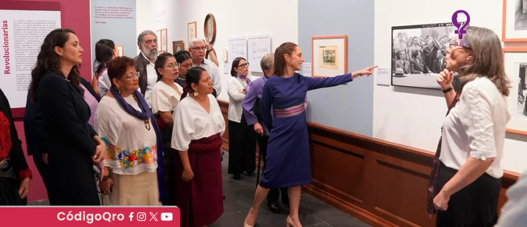 La presidenta de México, Claudia Sheinbaum, inauguró la sala Mujeres en la Historia. Foto: Especial
