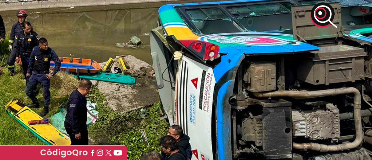 AMEQ lamenta volcadura de unidad que dejó una persona fallecida