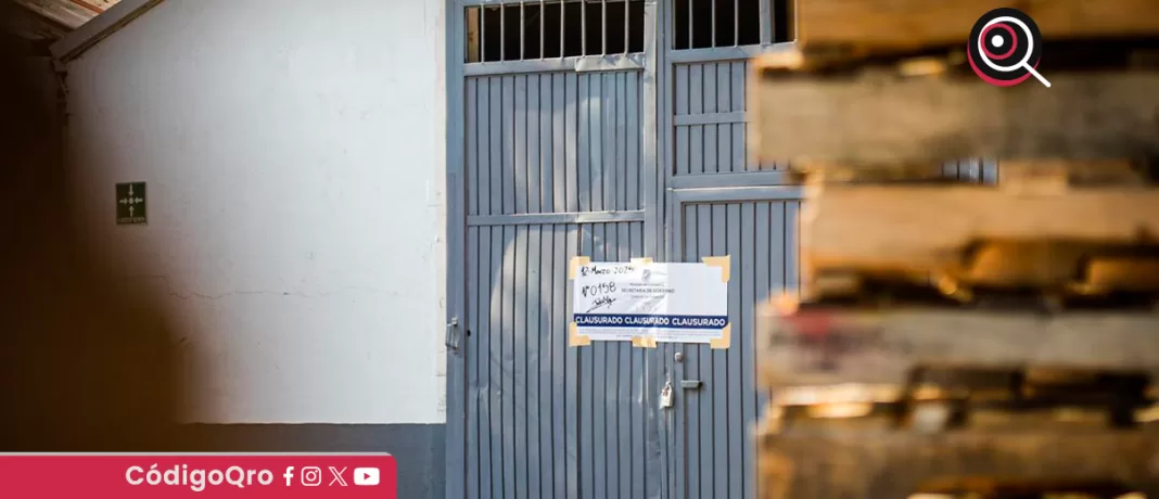 El Municipio de Corregidora informó que la clausura de una empresa se dio porque se identificaron irregularidades en sus procesos en materia de control ambiental. Foto: Especial