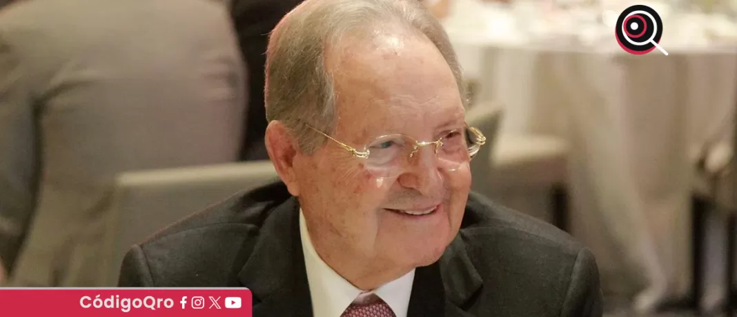 Olegario Vázquez Raña