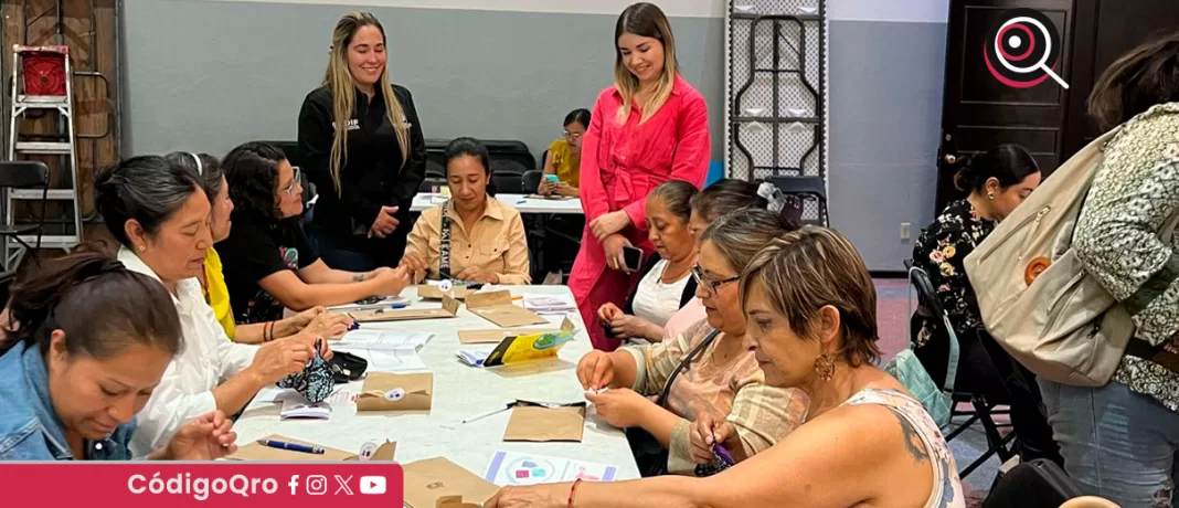 La Secretaría de la Mujer del Municipio de Querétaro impulsa la participación de las mujeres, por ello, realizó un taller y plática sobre los derechos sexuales y reproductivos en la delegación Santa Rosa Jáuregui. Foto: Especial