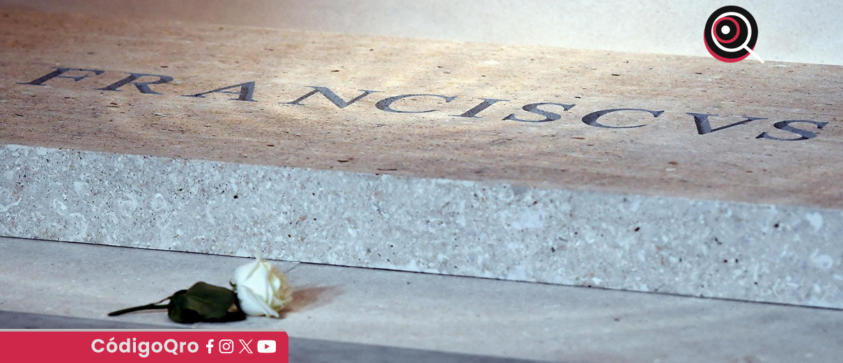 Tumba del papa Francisco recibe visita de 30 mil personas
