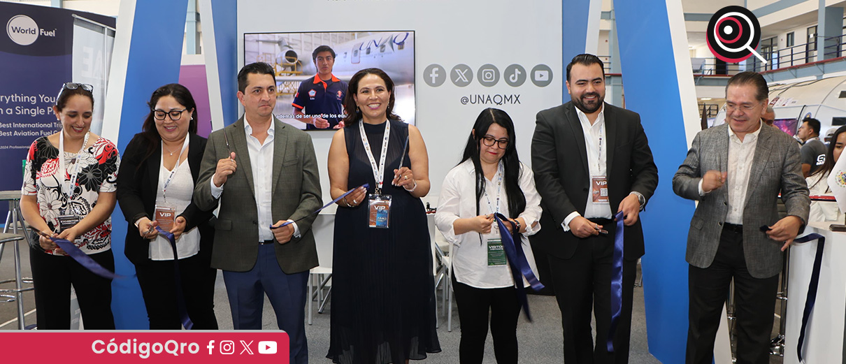 Educación firma convenios en Feria Aeroespacial 2025